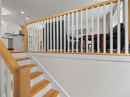 26 Bridge Street, Bedford, NS - Indoor Photo Showing Other Room