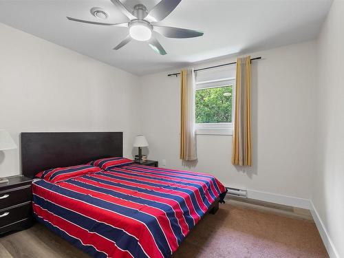 26 Bridge Street, Bedford, NS - Indoor Photo Showing Bedroom