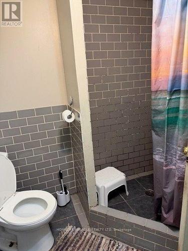 43 Corby Crescent, Brampton, ON - Indoor Photo Showing Bathroom