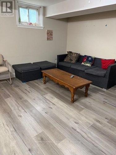 43 Corby Crescent, Brampton, ON - Indoor