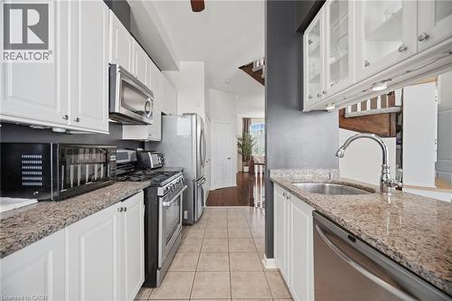 79 Cornell Park Avenue, Markham, ON - Indoor Photo Showing Kitchen With Upgraded Kitchen