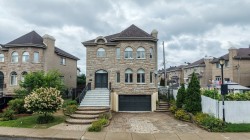 5083 Rue Léo-Ouellet Montréal (Saint-Léonard), QC H1R 3Y9