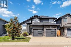 226 Mahabir COURT  Saskatoon, SK S7W 0J5
