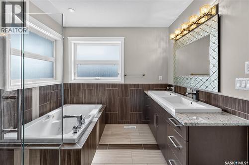 226 Mahabir Court, Saskatoon, SK - Indoor Photo Showing Bathroom