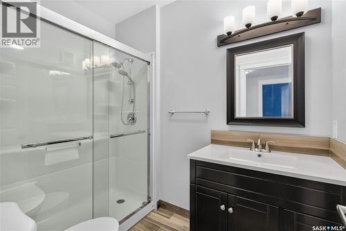 226 Mahabir Court, Saskatoon, SK - Indoor Photo Showing Bathroom
