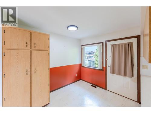 14 Bartlett Place, Osoyoos, BC - Indoor Photo Showing Other Room