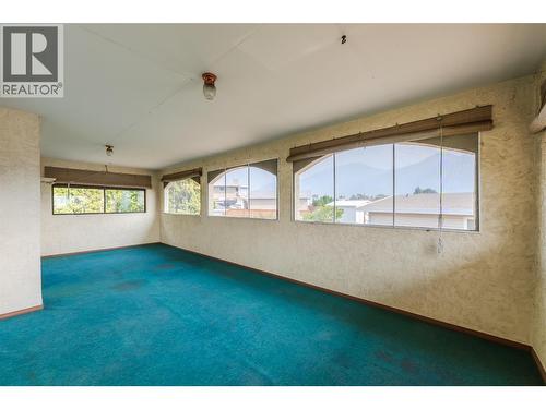 14 Bartlett Place, Osoyoos, BC - Indoor Photo Showing Other Room