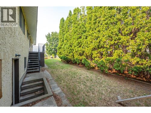 14 Bartlett Place, Osoyoos, BC - Outdoor