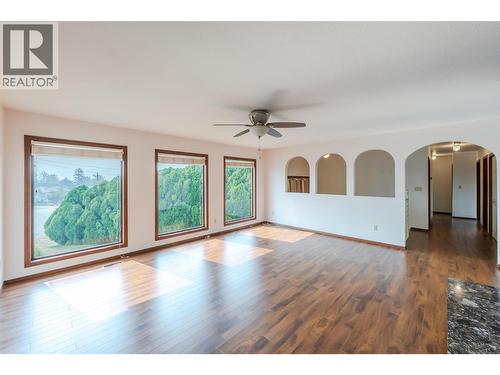 14 Bartlett Place, Osoyoos, BC - Indoor