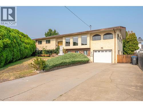 14 Bartlett Place, Osoyoos, BC - Outdoor