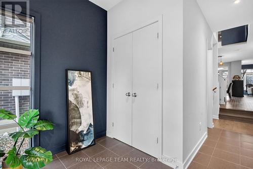 140 Larimar Circle, Ottawa, ON - Indoor Photo Showing Other Room