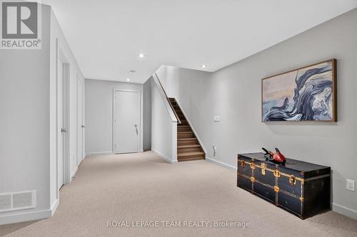 140 Larimar Circle, Ottawa, ON - Indoor Photo Showing Other Room