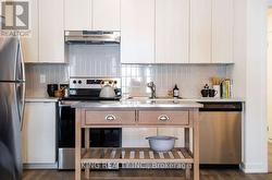 411 - 1525 KINGSTON ROAD Pickering, ON L1V 0E9