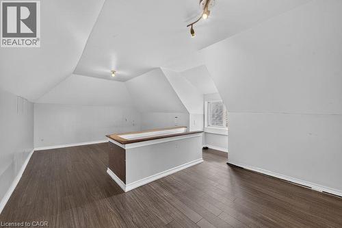 99 Leeming Street, Hamilton, ON - Indoor Photo Showing Other Room
