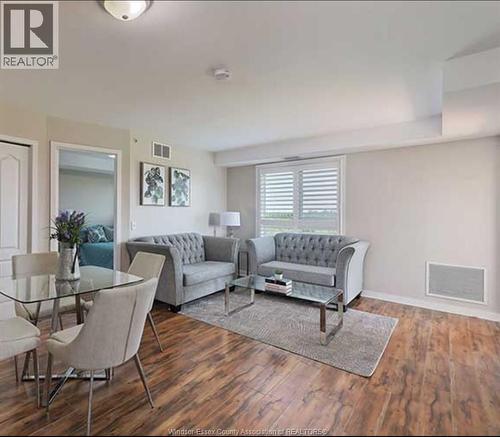 8 DAYSPRING CIRCLE Unit# 1302 , Brampton, Ontario L6P 2Z6 5