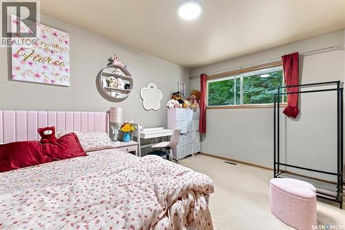 75 Cannon Street, Regina, SK - Indoor Photo Showing Bedroom