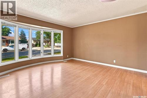 363 Rodenbush Drive, Regina, SK - Indoor Photo Showing Other Room