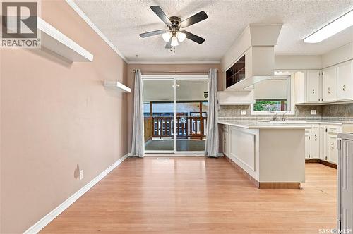363 Rodenbush Drive, Regina, SK - Indoor Photo Showing Kitchen