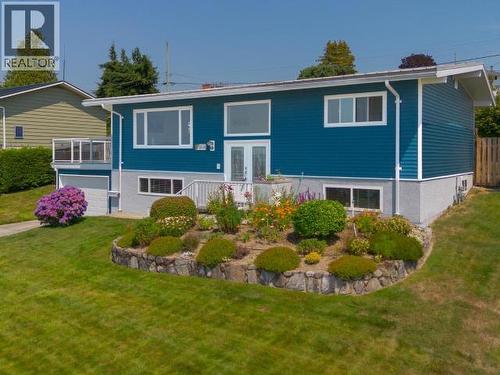 3848 Gordon Ave, Powell River, BC - Outdoor