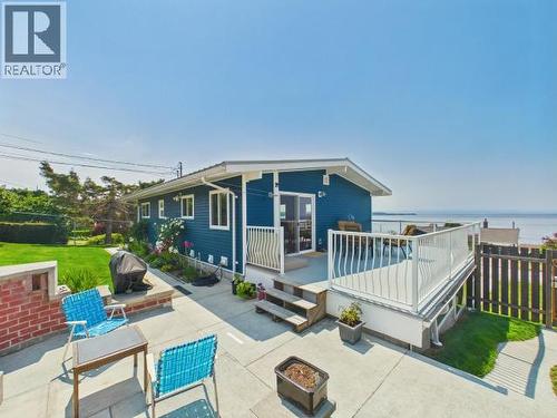 3848 Gordon Ave, Powell River, BC - Outdoor With Deck Patio Veranda