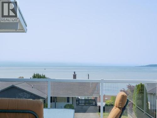 3848 Gordon Ave, Powell River, BC - Outdoor With View