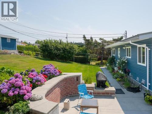3848 Gordon Ave, Powell River, BC - Outdoor