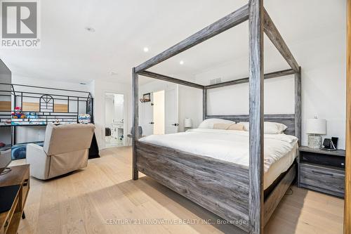 6 Devonridge Crescent, Toronto, ON - Indoor Photo Showing Bedroom