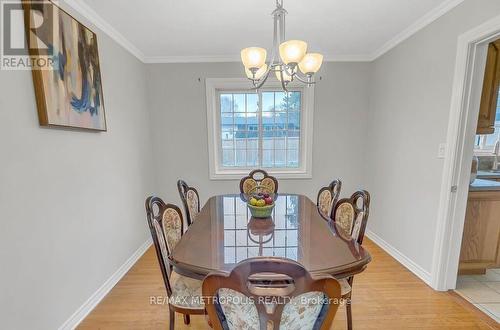 100 Warren Road, Kitchener, ON - Indoor Photo Showing Dining Room