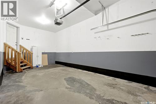 837 Connaught Street, Regina, SK - Indoor