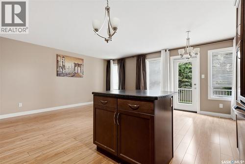 837 Connaught Street, Regina, SK - Indoor