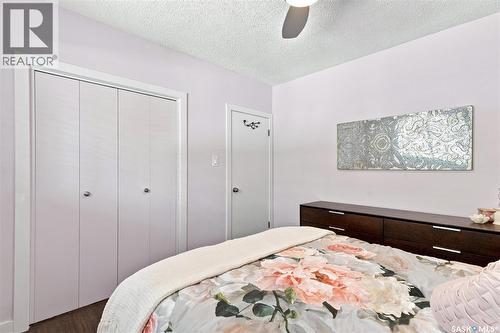 301 Cascade Street, Saskatoon, SK - Indoor Photo Showing Bedroom