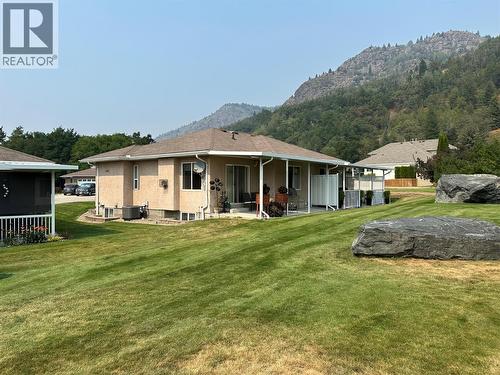 7186 Wright Way, Trail, BC - Outdoor With Deck Patio Veranda
