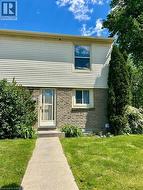 165 GREEN VALLEY Drive Unit# 72 Kitchener, ON N2P 1K3