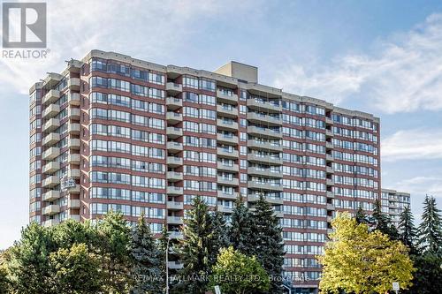 210 - 33 WELDRICK ROAD E  Richmond Hill, ON L4C 8W4