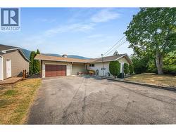 3509 5th Avenue Castlegar, BC V1N 2V8