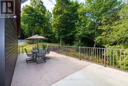 Private extended dining area - 