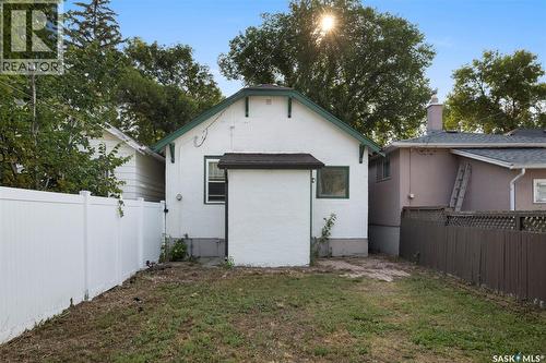 2458 Edgar Street, Regina, SK - Outdoor