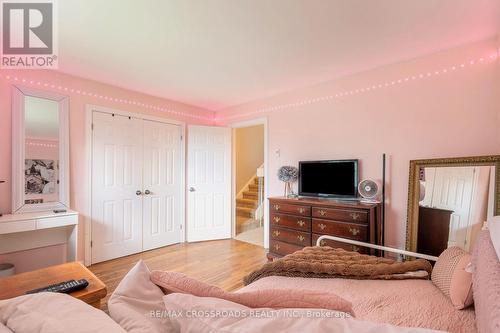 65 - 10 Rodda Boulevard, Toronto, ON - Indoor Photo Showing Bedroom