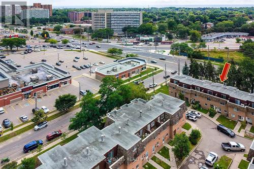 65 - 10 Rodda Boulevard, Toronto, ON - Outdoor With View