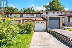58 CHAUCER CRESCENT Barrie, ON L4N 4T7