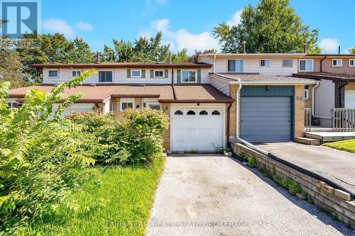 58 CHAUCER CRESCENT  Barrie, ON L4N 4T7