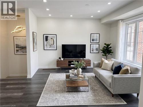420 LINDEN Drive Unit# 41 , Cambridge, Ontario N3H 0C6 2