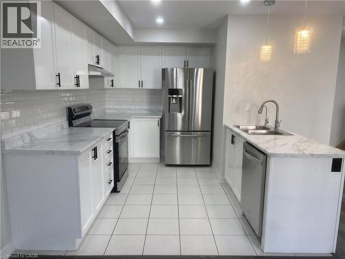 420 LINDEN Drive Unit# 41 , Cambridge, Ontario N3H 0C6 4
