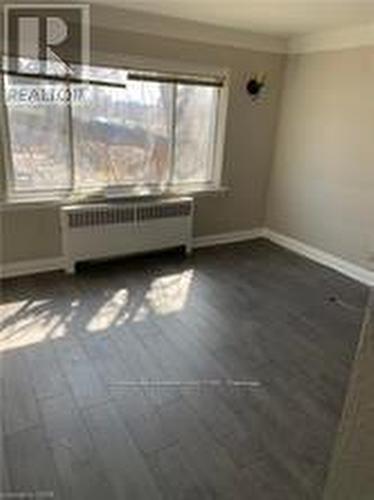 5 - 5473 ONTARIO AVENUE , Niagara Falls, Ontario L2E 3S4 4