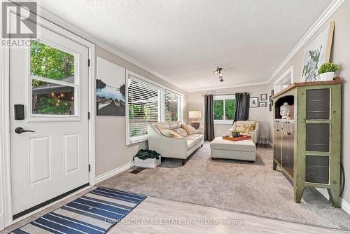 257 Ottawa Street N, Kitchener, ON - Indoor