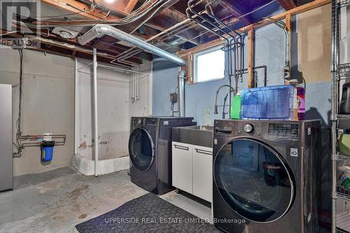 257 Ottawa Street N, Kitchener, ON - Indoor Photo Showing Laundry Room