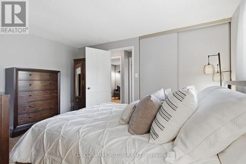 10 Macatee Place, Cambridge, ON - Indoor Photo Showing Bedroom