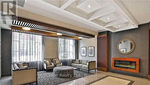315 - 150 MAIN STREET W , Hamilton, Ontario L8P 1H8 3