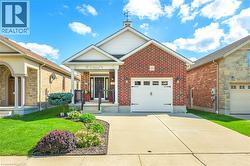 11 LOCKWOOD Street  Cambridge, ON N1P 0A5