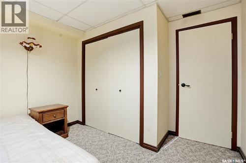 130 Mulcaster Crescent, Saskatoon, SK - Indoor Photo Showing Bedroom